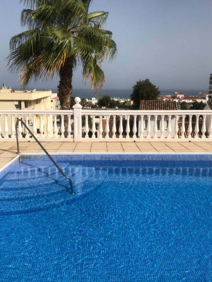 Torremolinos, Bonito Apartamento Studio La Carihuela Appartement Buitenkant foto